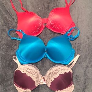 Bombshell/padded bras